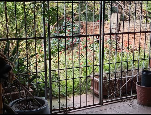 3 BEDROOM DUPLEX FOR SALE IN MONTCLAIR